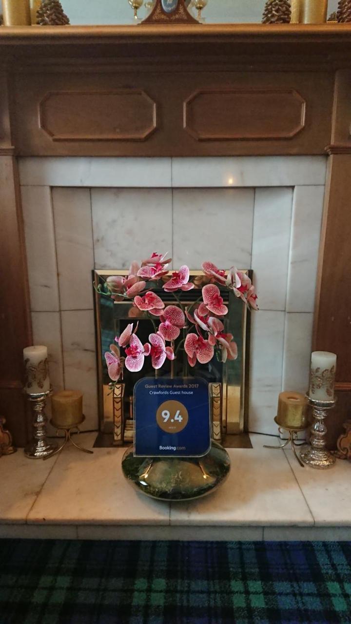 Crawfords Guest House Питърхед Екстериор снимка